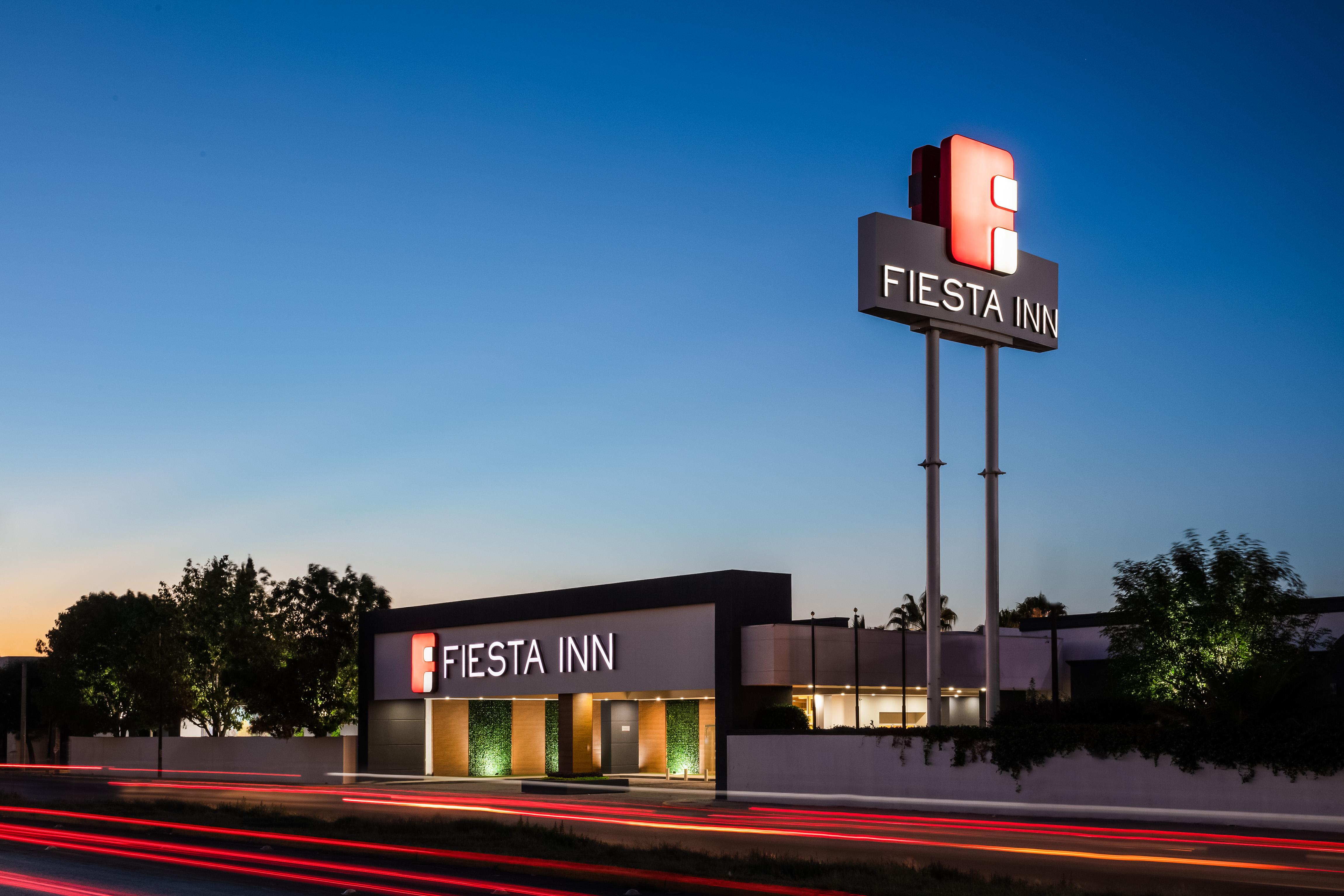 Fiesta Inn San Luis Potosi Glorieta Juarez Exteriör bild