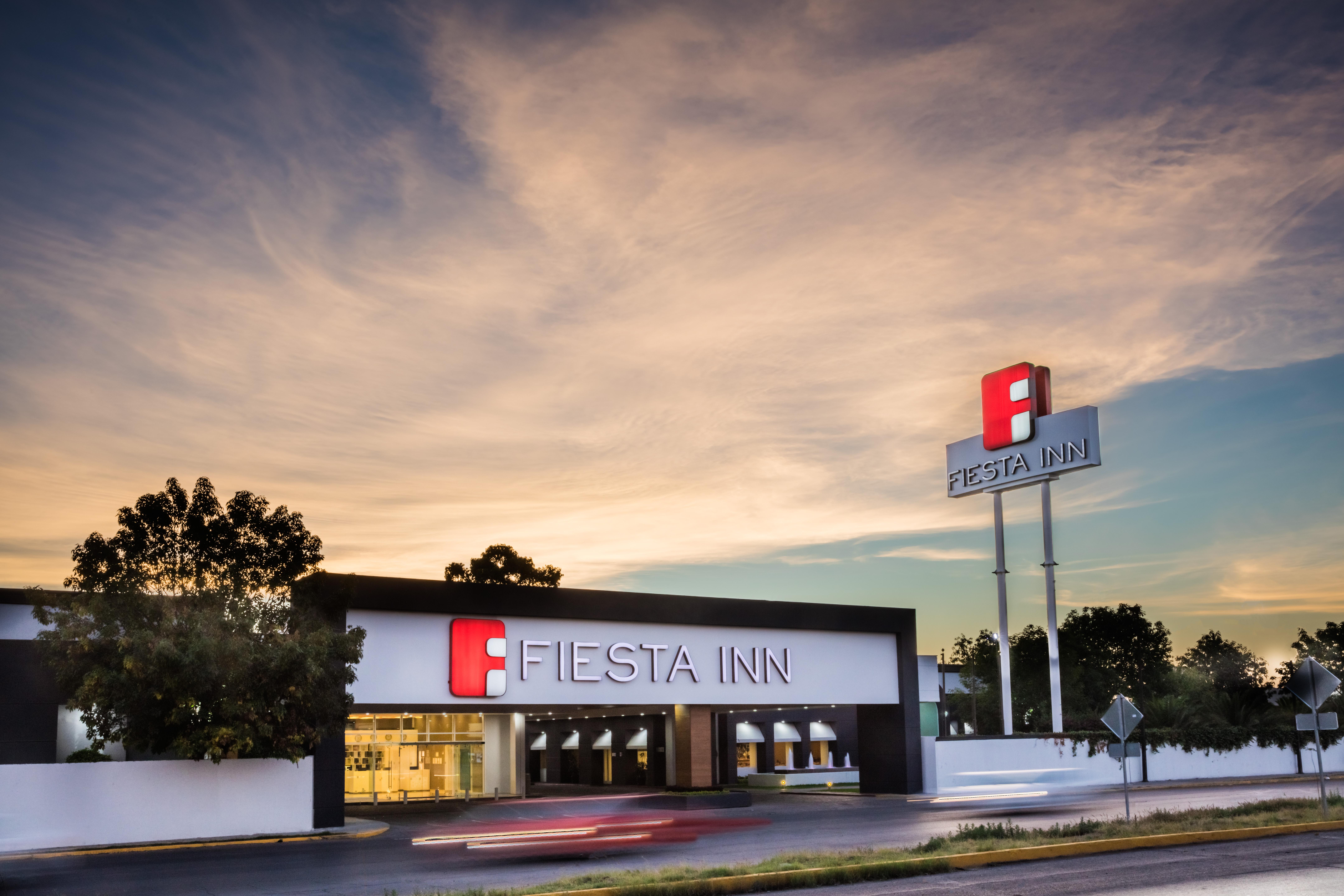 Fiesta Inn San Luis Potosi Glorieta Juarez Exteriör bild
