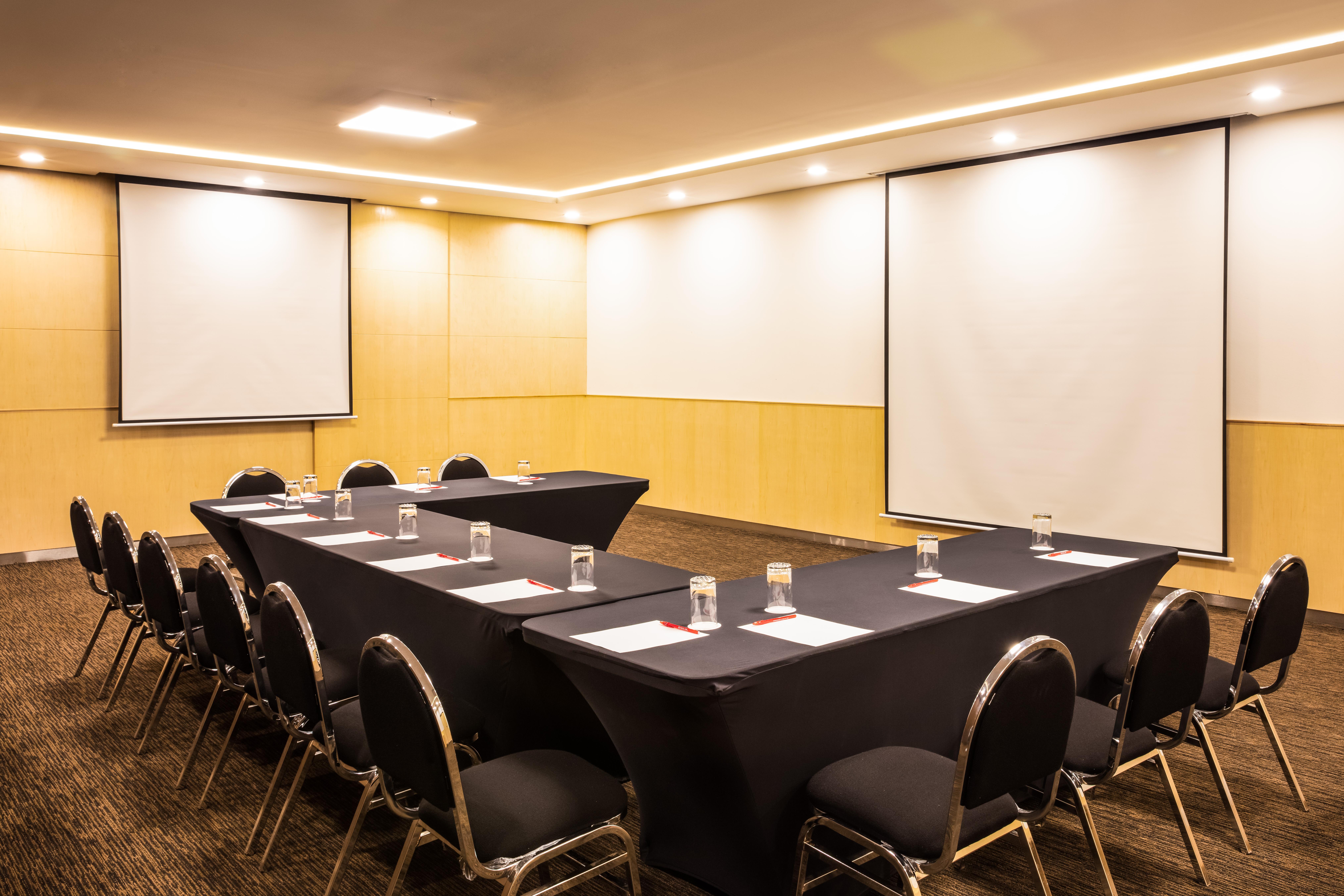 Fiesta Inn San Luis Potosi Glorieta Juarez Exteriör bild
