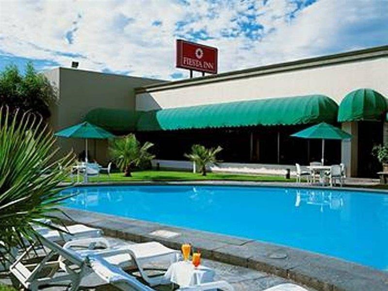Fiesta Inn San Luis Potosi Glorieta Juarez Exteriör bild
