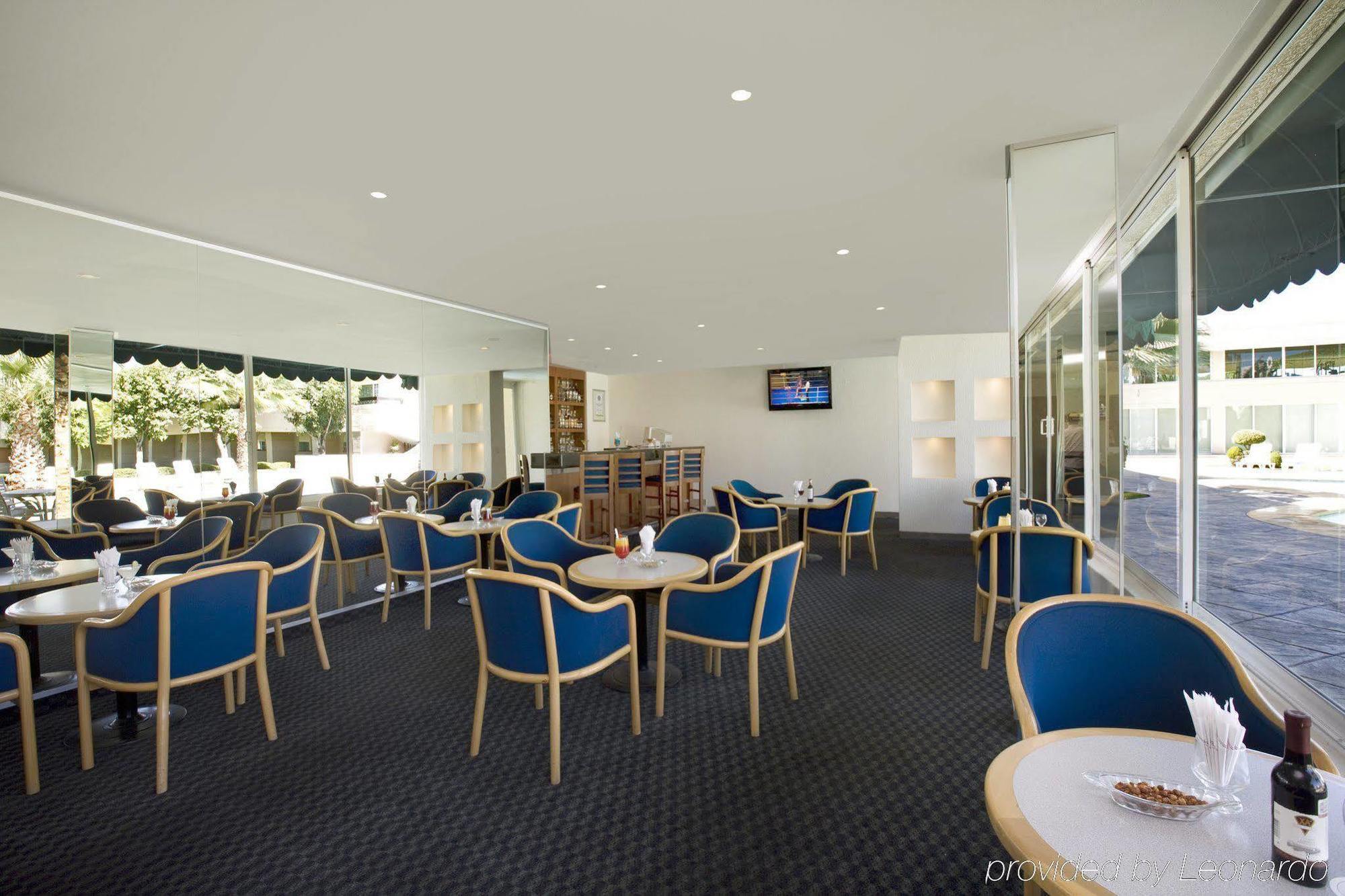 Fiesta Inn San Luis Potosi Glorieta Juarez Restaurang bild