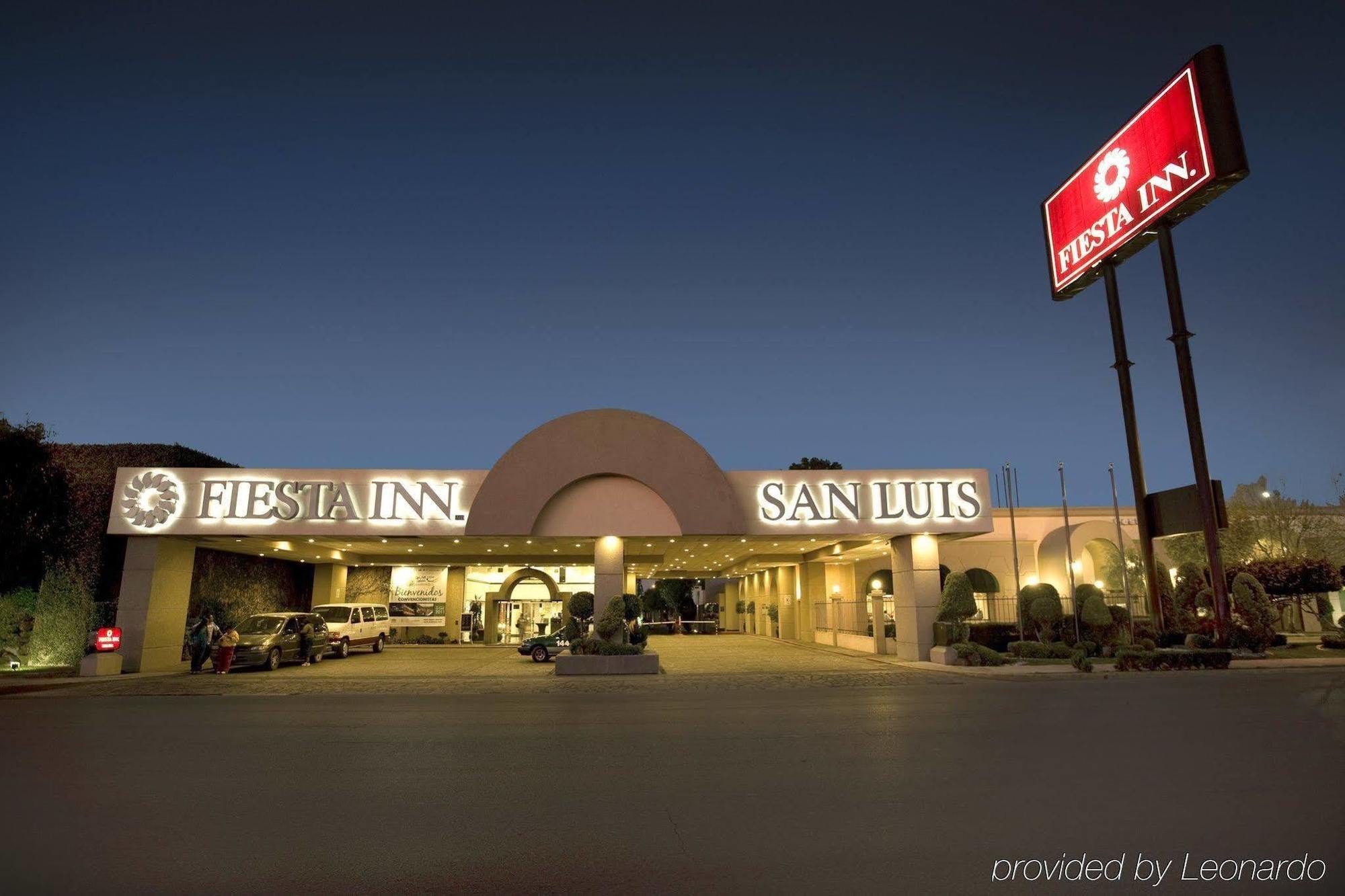Fiesta Inn San Luis Potosi Glorieta Juarez Exteriör bild